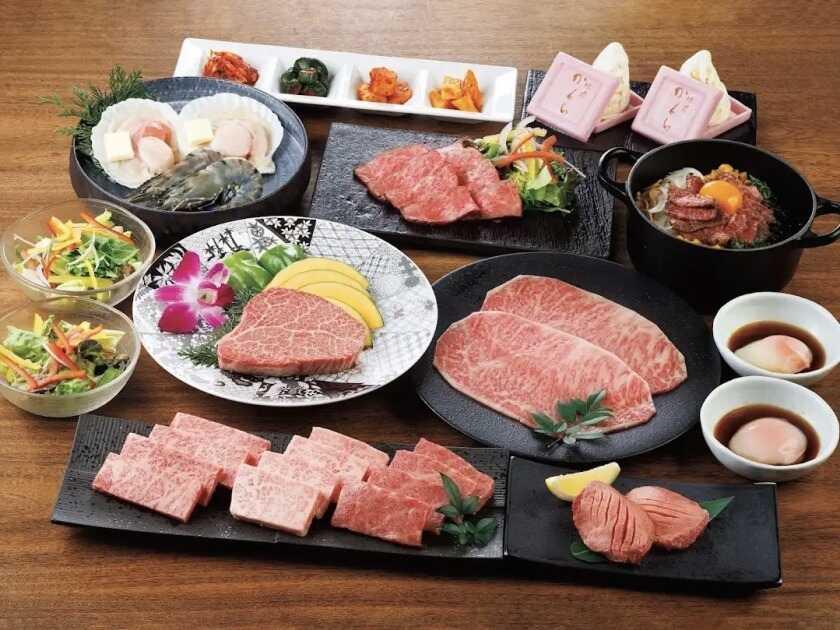 焼肉かくら 西中洲店の制服7