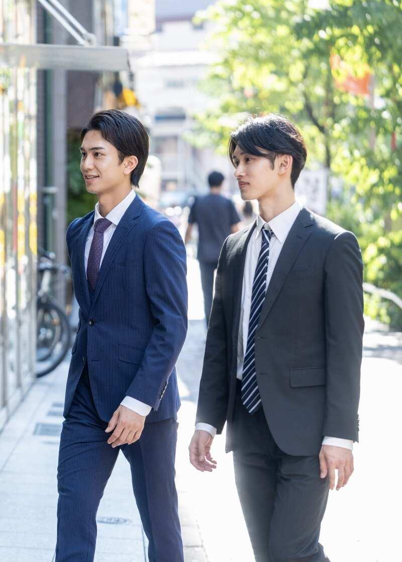 株式会社AIサポートホールディングスの制服4