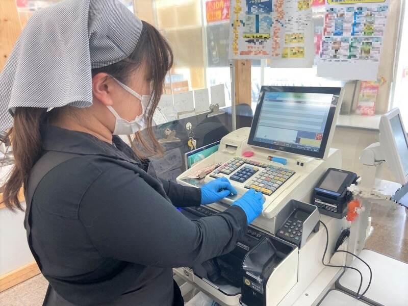 イセダ屋 たつの店 の仕事画像3