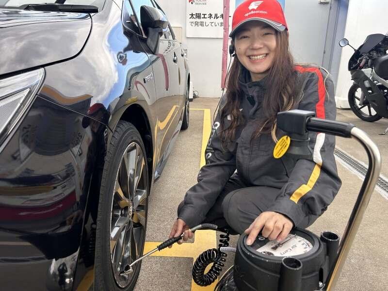 エザキ株式会社 セルフ岩崎城店の仕事画像3