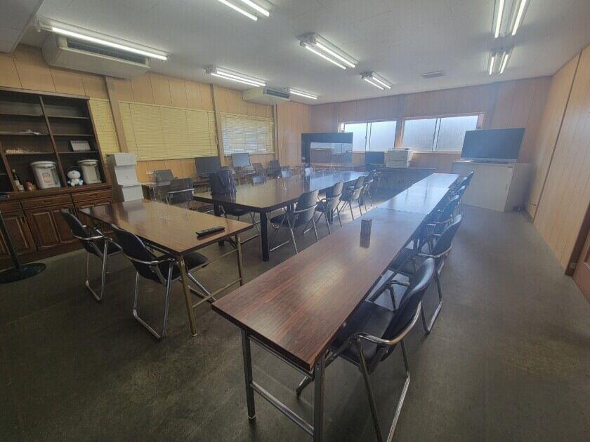 株式会社松下商店 福岡本社の制服7