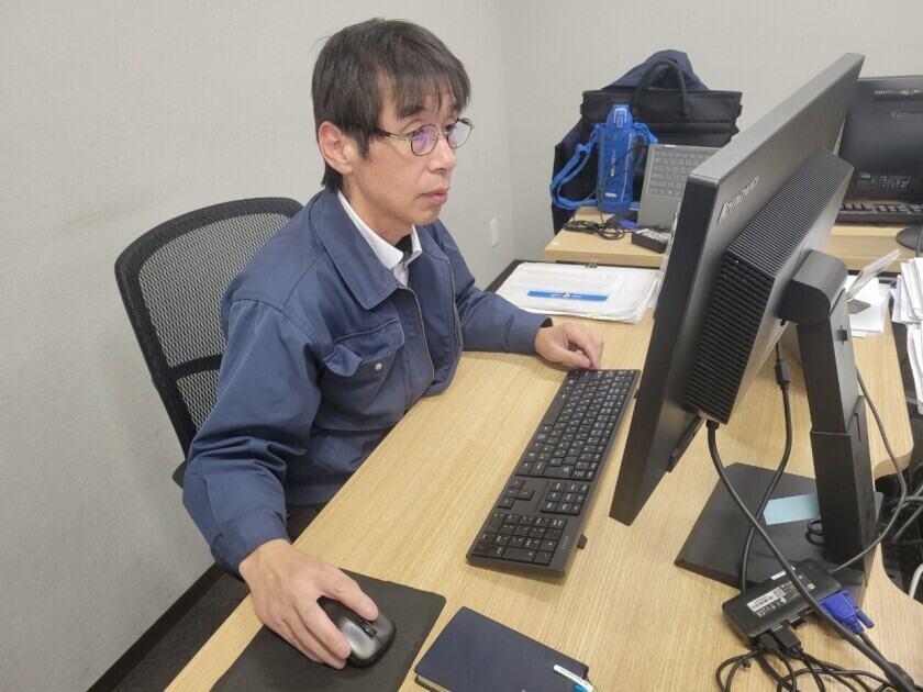 株式会社松下商店 福岡本社の制服4
