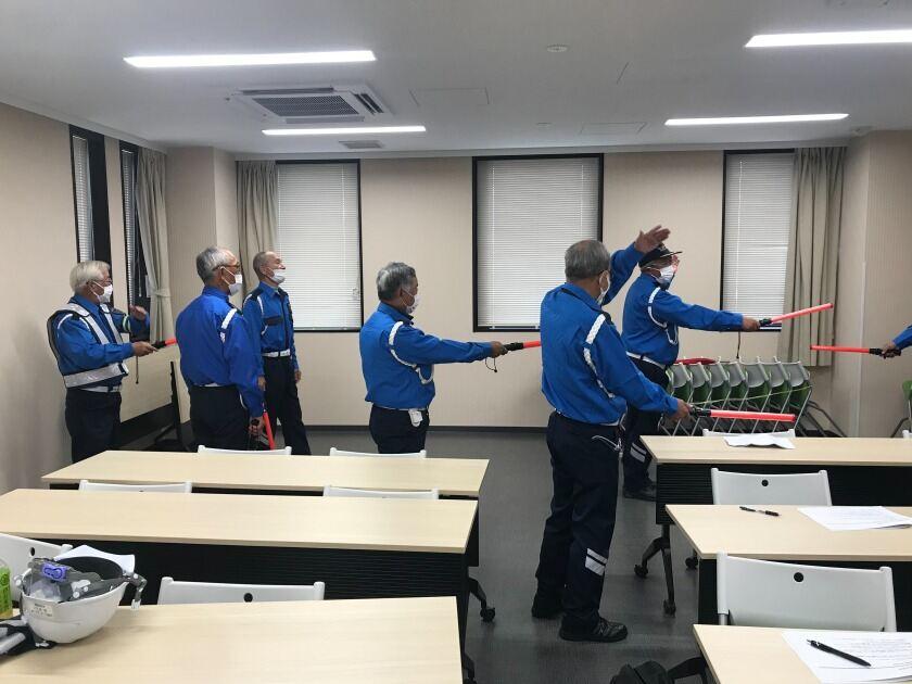 株式会社M’sクリエイションの制服8