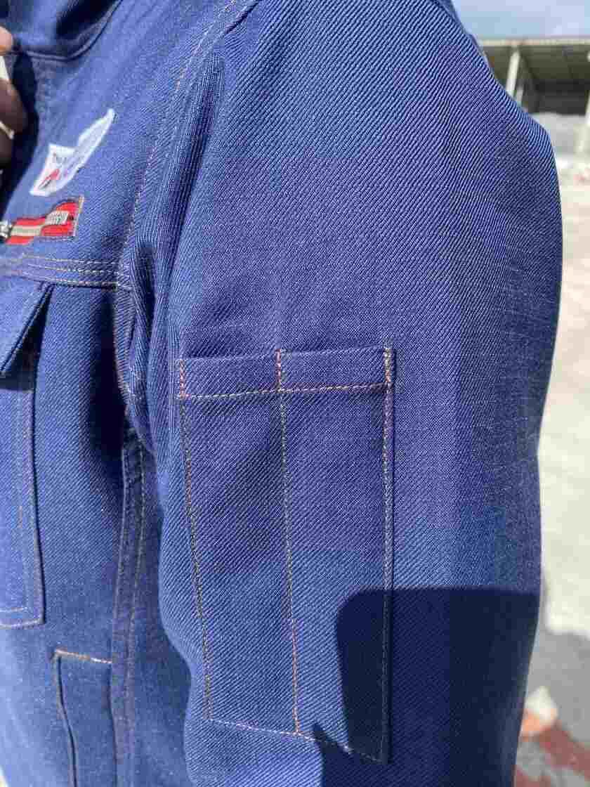 株式会社安藤組の制服5