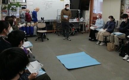 ヘルプ協会たちかわの制服3