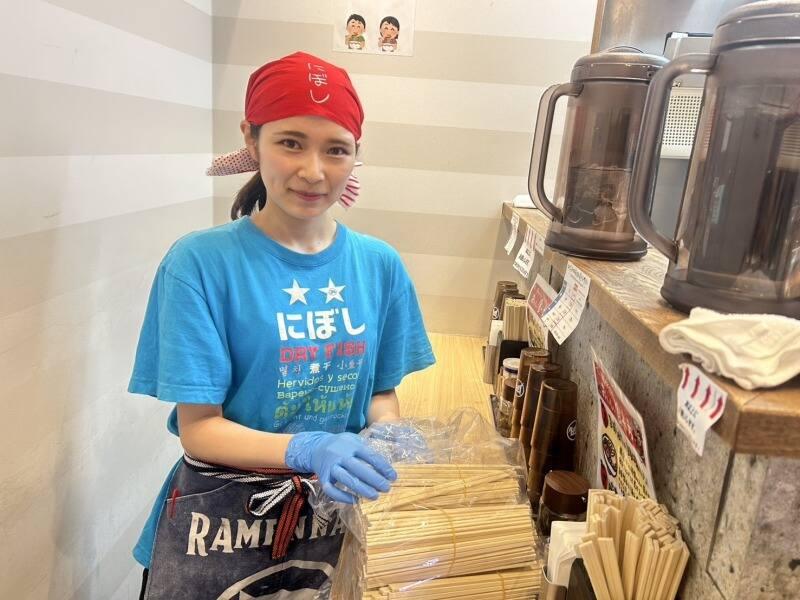 すごい煮干ラーメン 凪 多摩センター店の仕事画像3