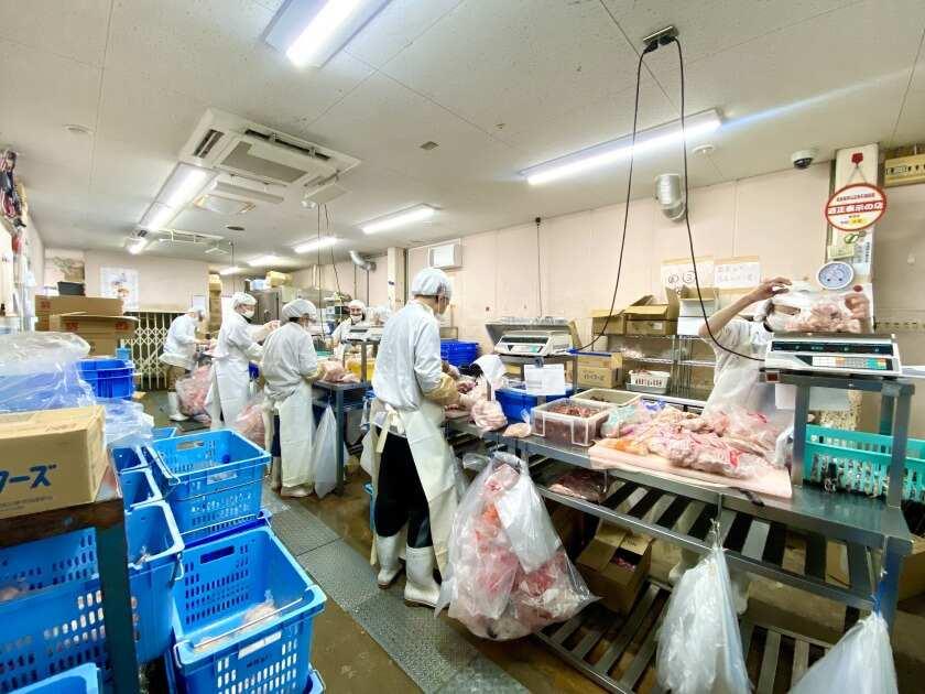 株式会社チアフルフーズの制服3