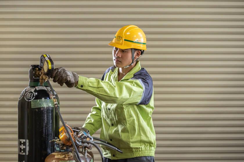 株式会社アクティスの制服4