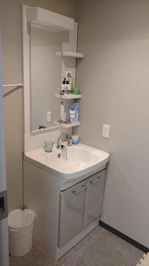 株式会社ワールドセキュリティサービスの制服3