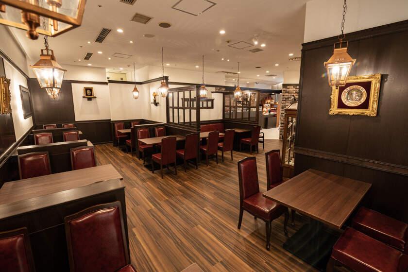 八尾珈琲館YCの制服1