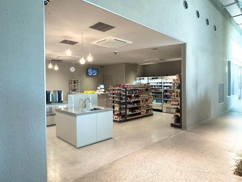 株式会社アンドエスティ・ロジスティクス 常総DCの制服2