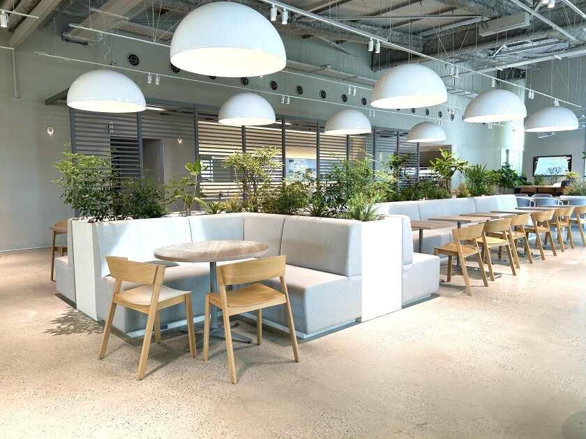 株式会社アンドエスティ・ロジスティクス 常総DCの制服1