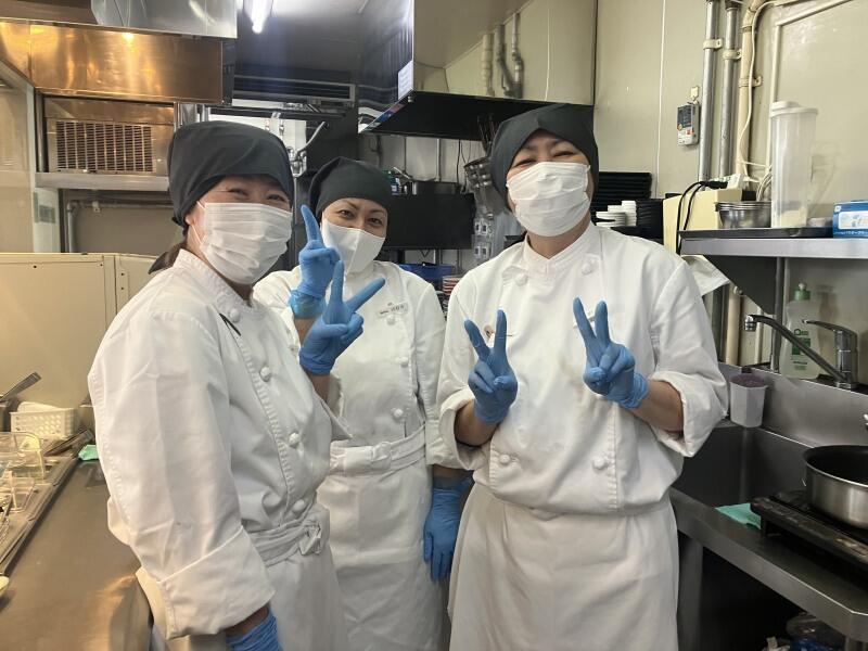 厚木PA店(外回り)フードコートの仕事画像2