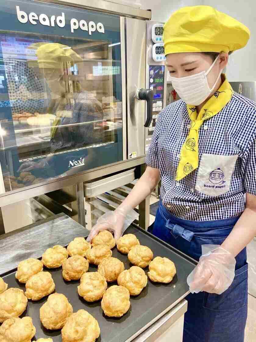 ビアードパパ 東久留米店の制服1