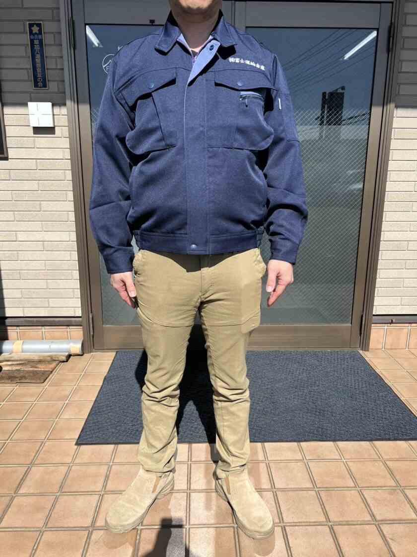 株式会社富士運輸倉庫の制服1