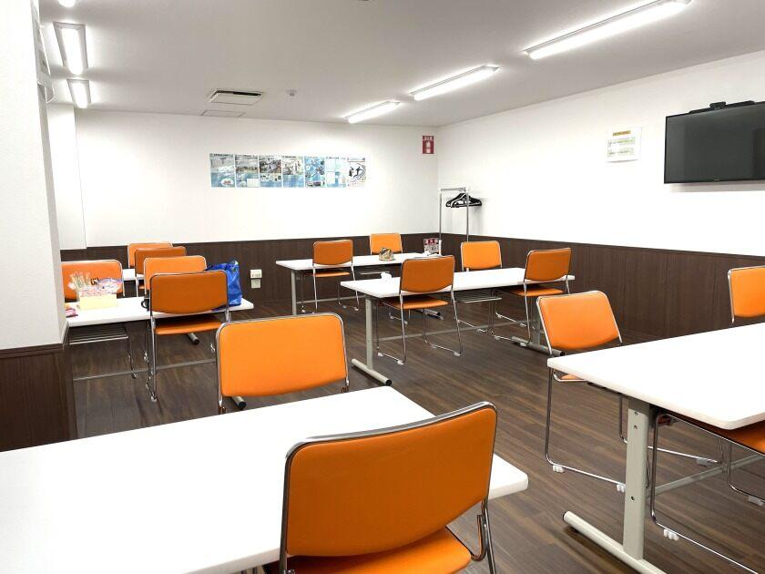 株式会社ヤマギワの制服2