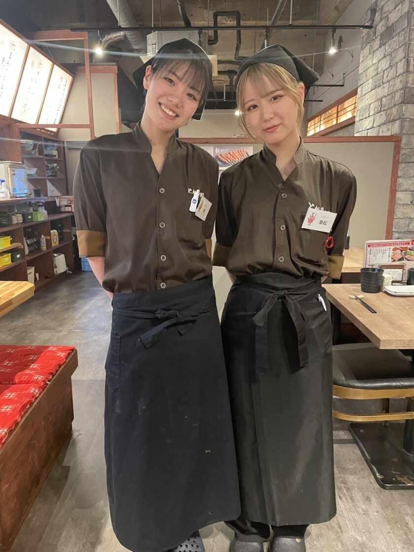 とめ手羽筑紫口店の制服1