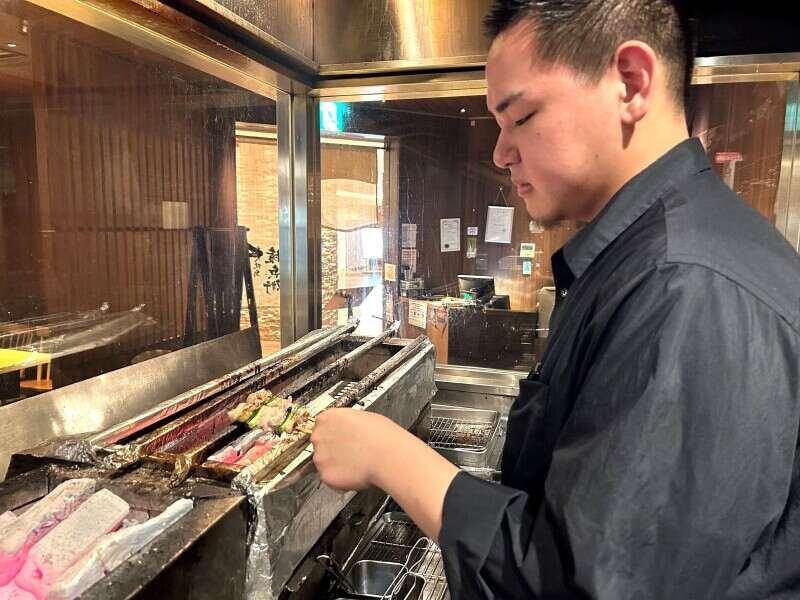 炭火焼鳥権兵衛 天王寺MIO店の仕事画像3