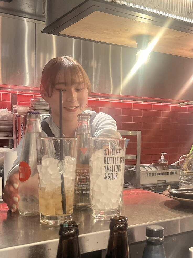 BOTTLE BIRD YAKITORI&SOUR 天王寺ミオえきッチン&LOOPの制服7