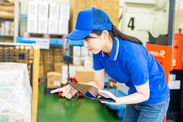 はたらーく株式会社の制服1