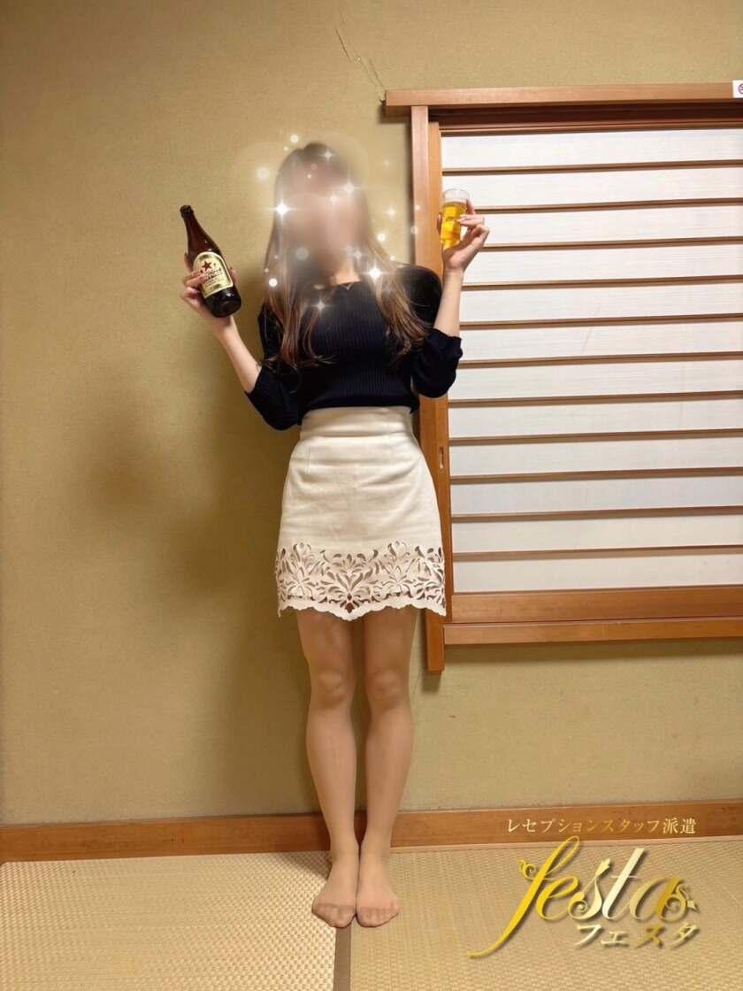 レセプションスタッフ派遣 フェスタの制服2