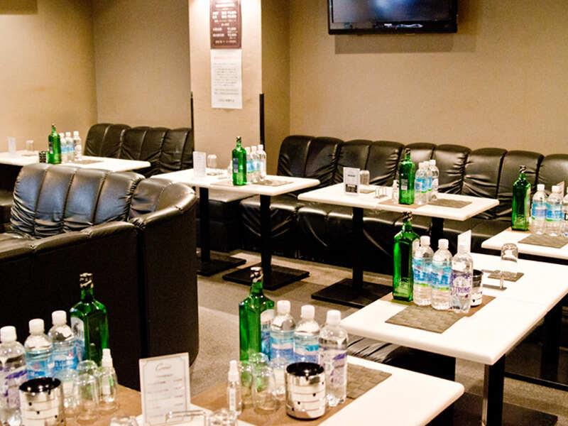 ラウンジ CREAの仕事画像2