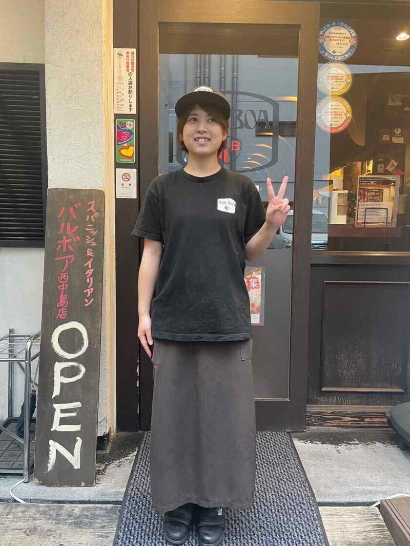 パエリアとピッツァのお店 バルボア西中島店の制服7