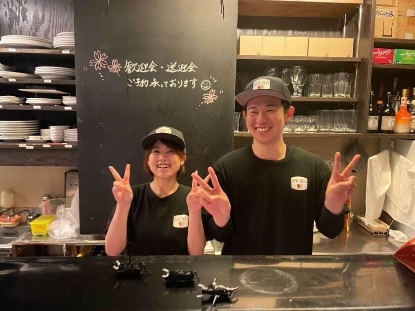 パエリアとピッツァのお店 バルボア西中島店の制服5