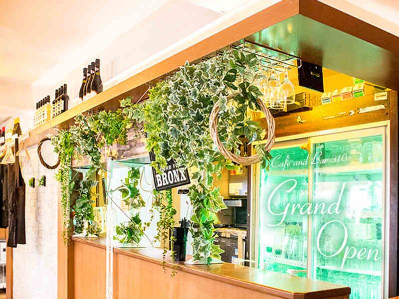 カフェ風×UMIバル×肉酒場 310 ~サンイチマル ~秋葉原店の仕事画像2