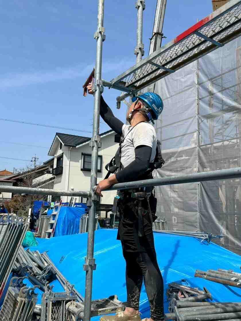 シー・エッチ・エス株式会社の制服6