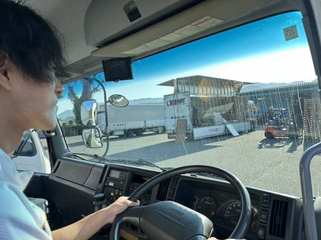 【4tドライバー】仕事×プライベート=充実★/年間休日117日(軽作業・物流、福岡市東区)のイメージ画像