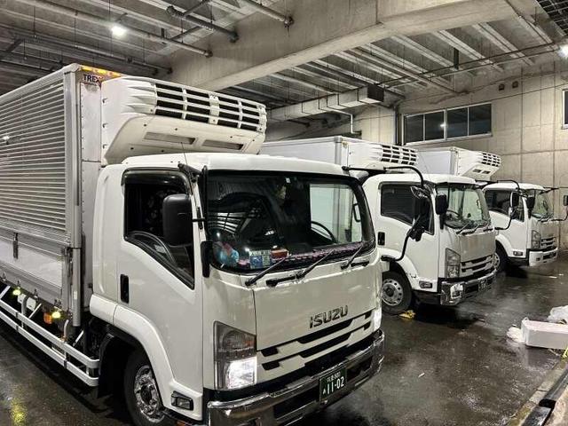 【深夜】宮若/福利厚生充実/未経験OK/10tドライバー(軽作業・物流、宮若市)のイメージ画像