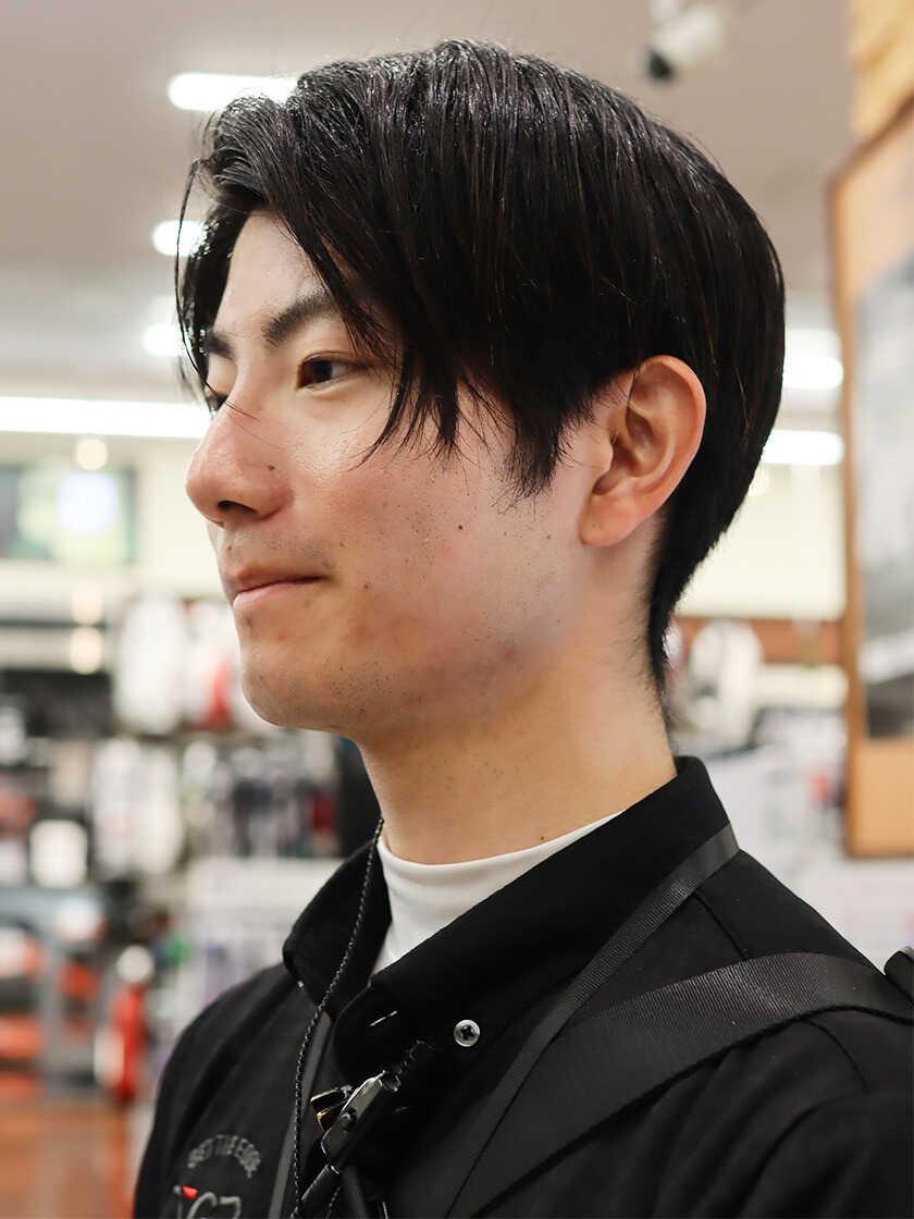 ゴルフ5沼津店の制服2