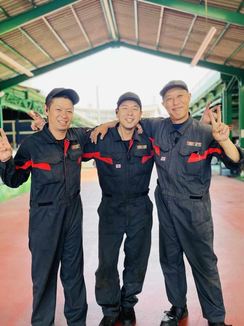 有限会社糸島モータースの制服2