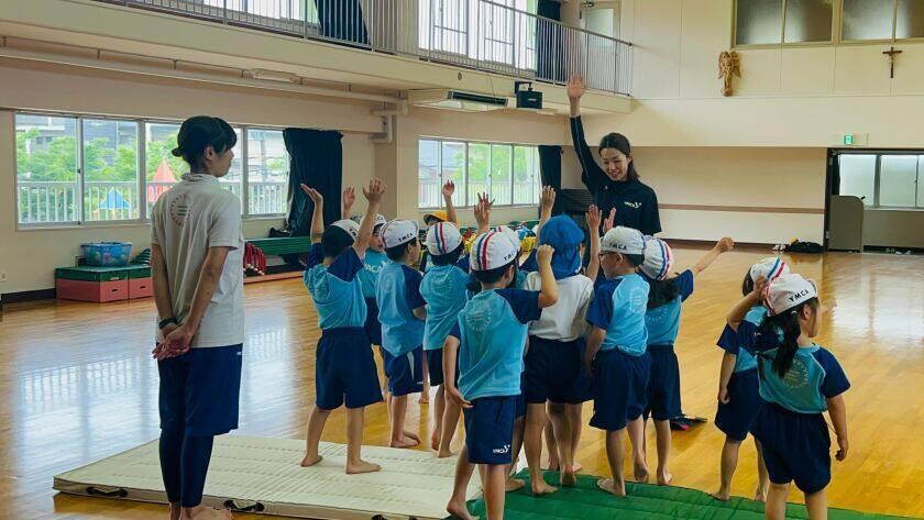 公益財団法人 大阪YMCAの制服3