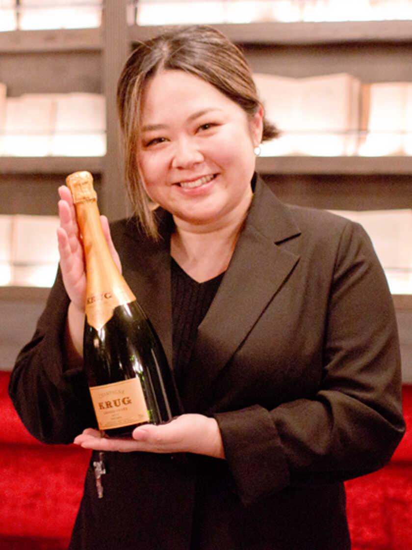 会員制 VIIIの制服2