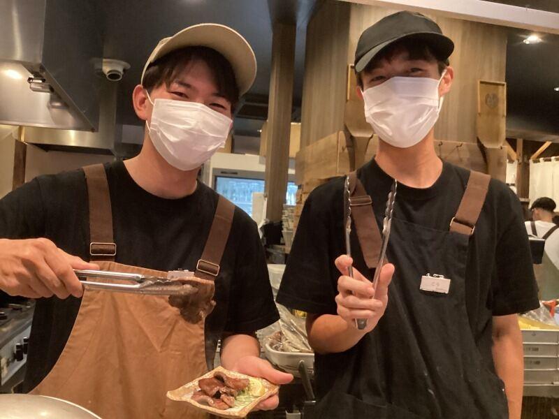 炭 炉まん四条烏丸店の仕事画像2