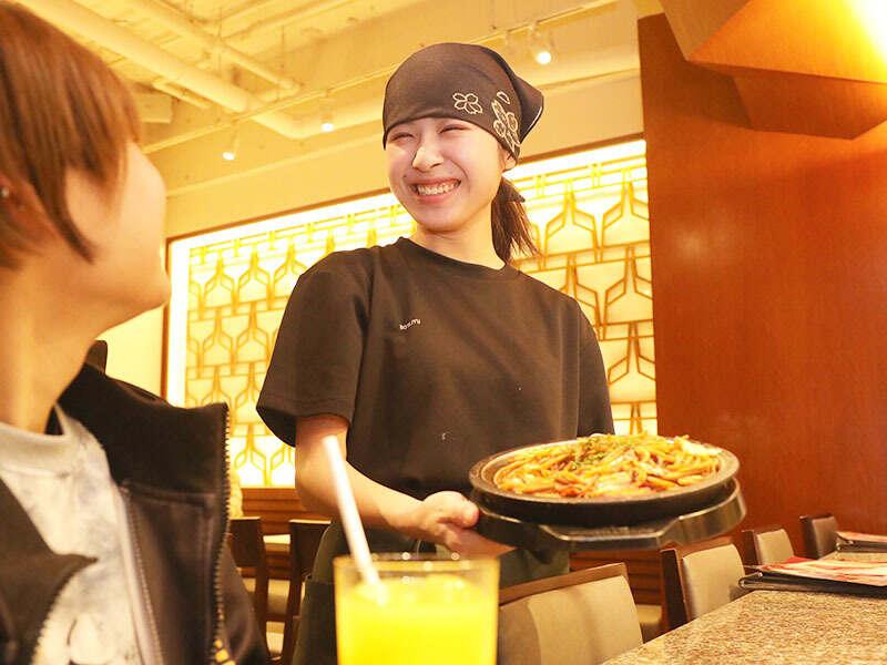 お好み焼き専門店 ぼてぢゅう 中部国際空港店の仕事画像1