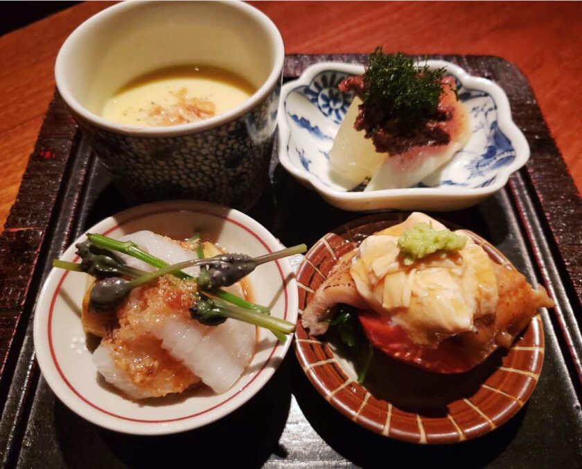 味のなかむらの制服7