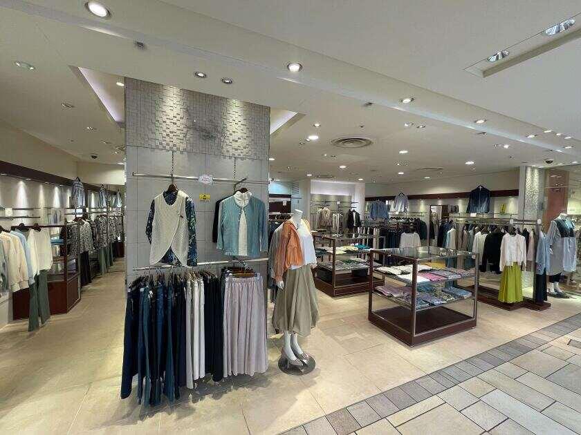 パスピエ株式会社(吉祥寺店)の制服5