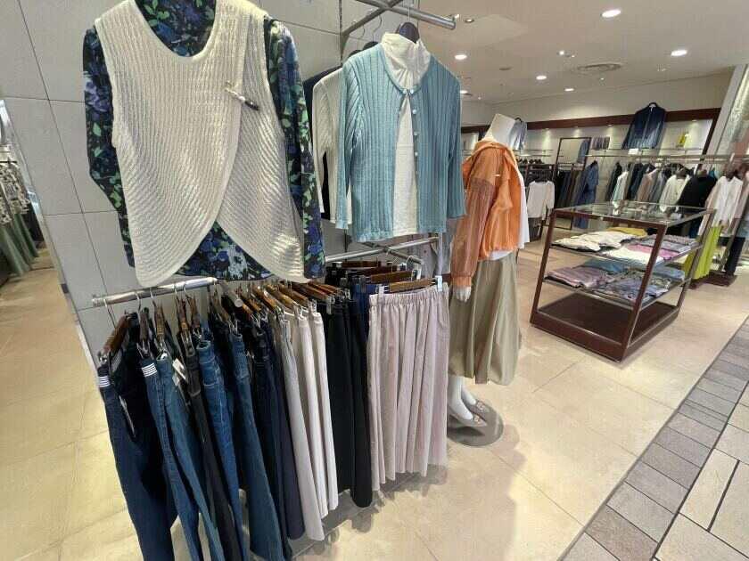 パスピエ株式会社(吉祥寺店)の制服4