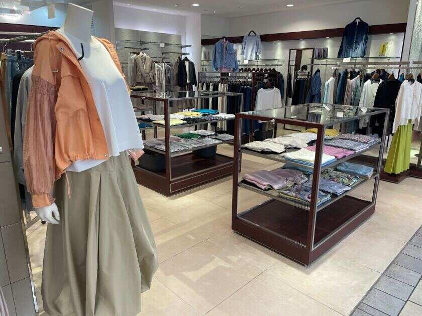 パスピエ株式会社(吉祥寺店)の制服3