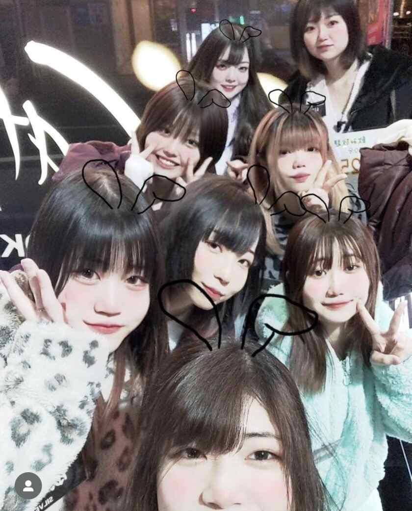 DARTS cafe HORSE(ダーツカフェホース)の制服1