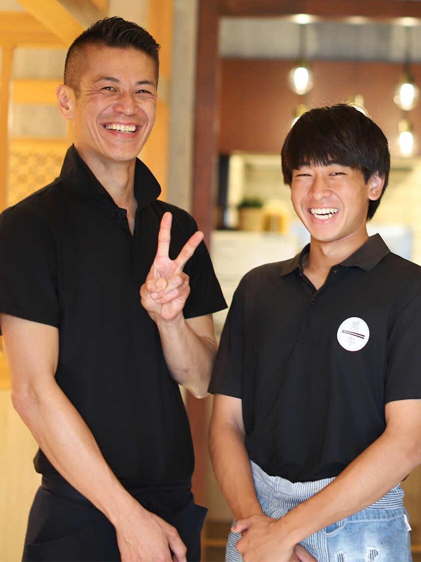 ハンバーグ専門店やぎやの制服2
