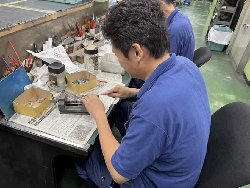 株式会社山本製作所の制服2