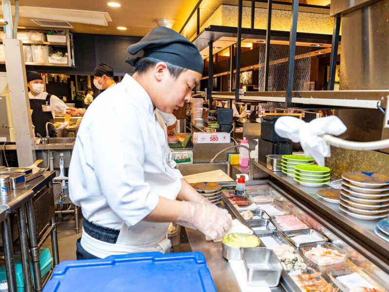 回転寿司 根室花まる 南25条店の仕事画像2