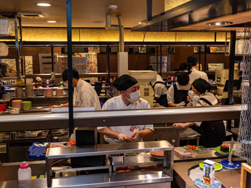 回転寿司 根室花まる 南25条店の仕事画像2