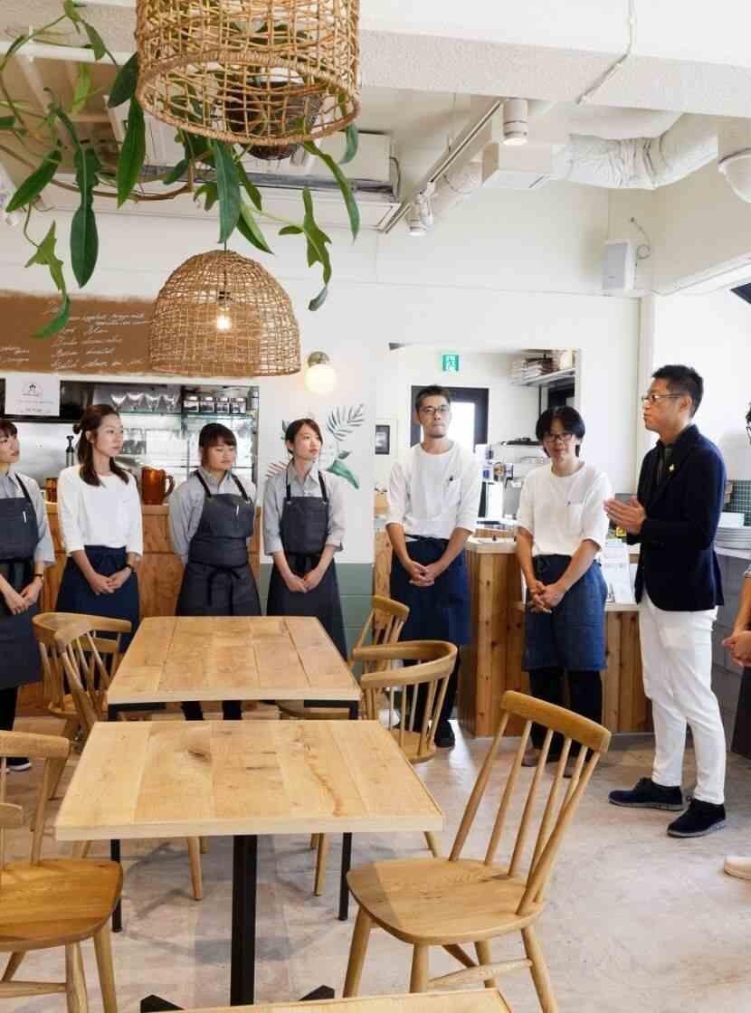 薪窯PIZZA・Cafe NORTH GARDEN 箕面店の制服1