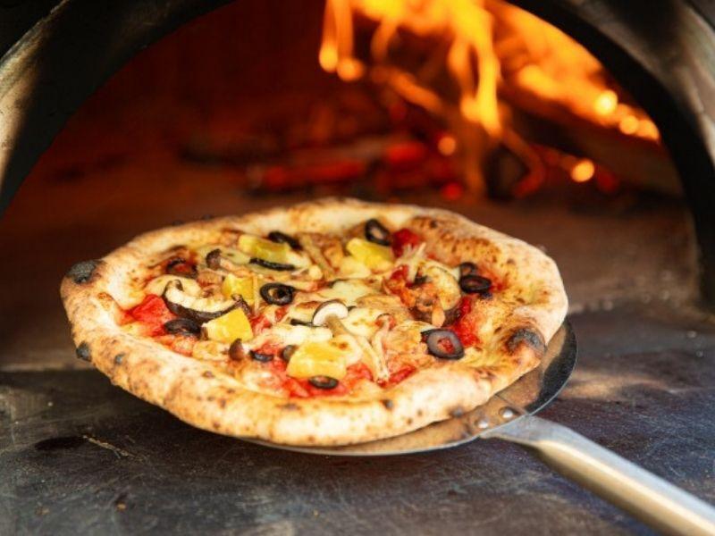 薪窯PIZZA・Cafe NORTH GARDEN 箕面店の仕事画像2