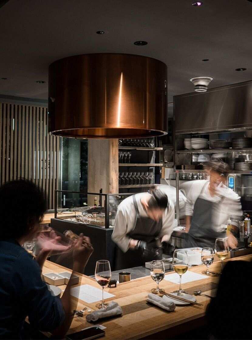 炉端イタリアン ICORIBI 堂島の制服3